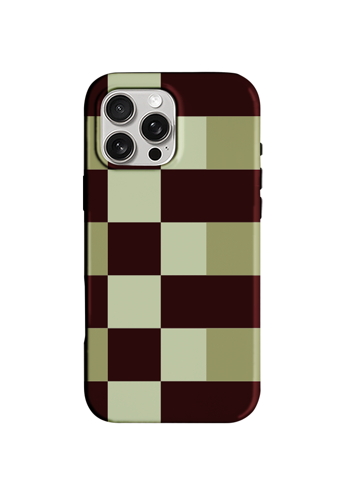 Checkered - 16 Pro Max